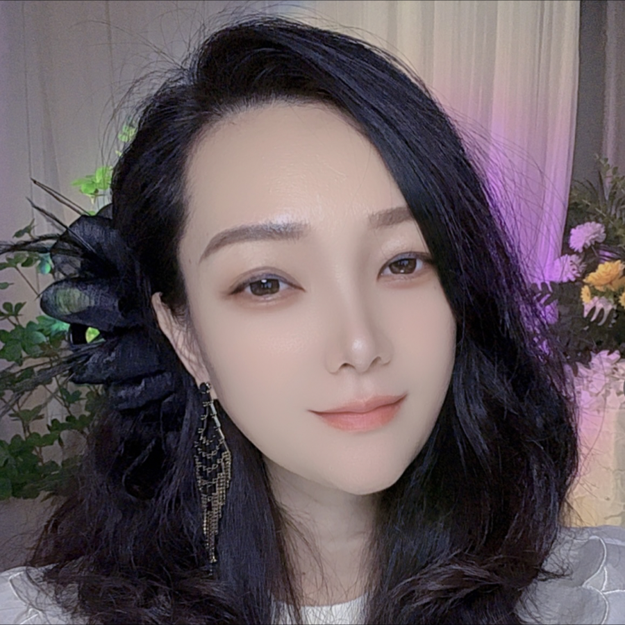 莫莫