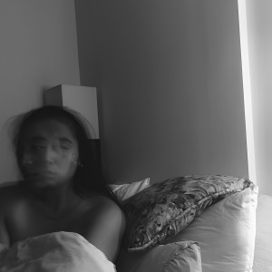 收聽INA的Being Blunt (feat. Nomad the Native) (Explicit)歌詞歌曲