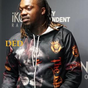 收聽The Official Young Daze的Ded (Explicit)歌詞歌曲