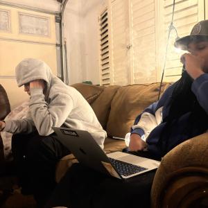 default playlist img