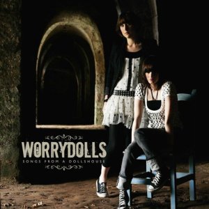 收聽Worrydolls的It's Only Me歌詞歌曲