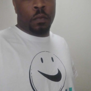 Dengarkan Playground (Explicit) lagu dari Blufox89 dengan lirik