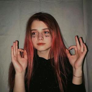 Dengarkan me gustas tu lagu dari 11:11 Music Group dengan lirik