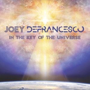Joey DeFrancesco的專輯In the Key of the Universe
