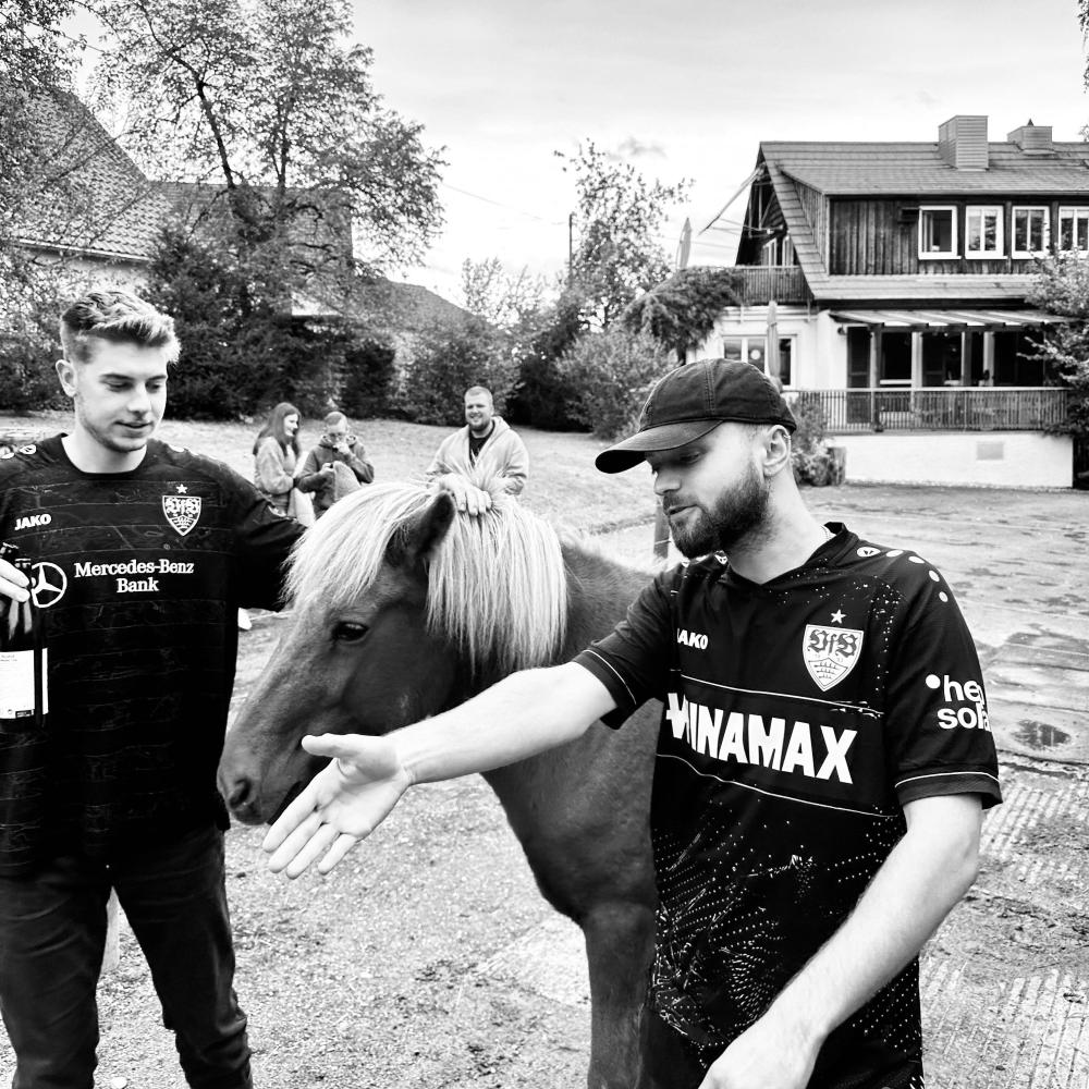 Steh ich hier (feat. SIUL) (Explicit)