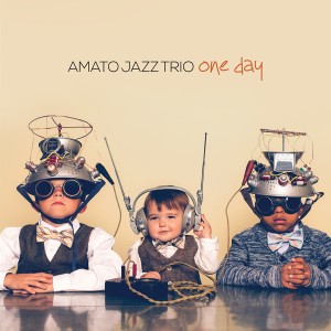 ดาวน์โหลดและฟังเพลง One Day พร้อมเนื้อเพลงจาก Amato Jazz Trio