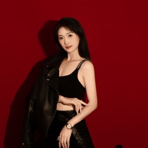 Listen to 年少不知大叔好 (完整版) song with lyrics from 山歌狄清秀