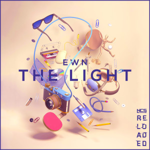 ÉWN的專輯The Light