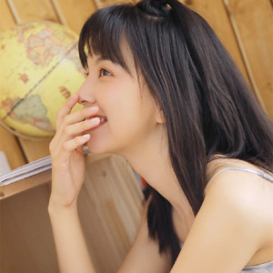 Listen to 忘情果（DJ版） song with lyrics from DJ杨洋