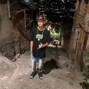 Listen to EU TO NO BAILE DO SERRÃO (Explicit) song with lyrics from DJ YAN MARIOTO
