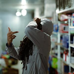 收聽OfficialMojooo的Doodie Red (He Told On Somebody) (Explicit)歌詞歌曲