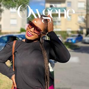 ดาวน์โหลดและฟังเพลง Oser พร้อมเนื้อเพลงจาก Sira Bintsi