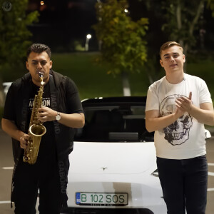 Listen to Ascult Vocea Ta song with lyrics from Boby Dragomir