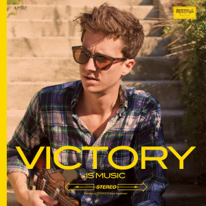 收聽Victory的Dirty Jeans歌詞歌曲