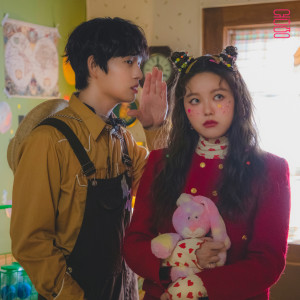 ดาวน์โหลดและฟังเพลง Lovelylove (feat. CHOI NAKTA) พร้อมเนื้อเพลงจาก YODAYOUNG
