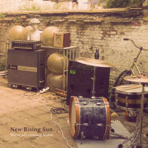 Dengarkan Stay Away from Me lagu dari New Rising Sun dengan lirik