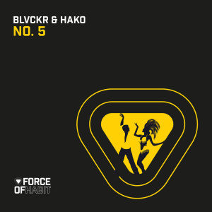 Dengarkan lagu No. 5 (其他) nyanyian Blvckr dengan lirik