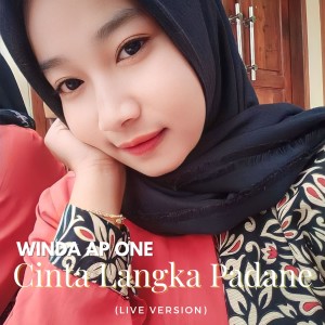 Album Cinta Langka Padane (Live Version) oleh Winda Ap One