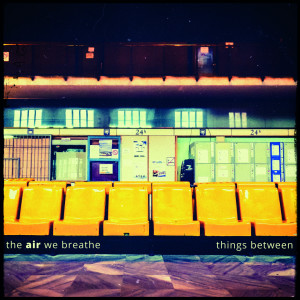 ดาวน์โหลดและฟังเพลง Childhood Dream พร้อมเนื้อเพลงจาก The Air We Breathe