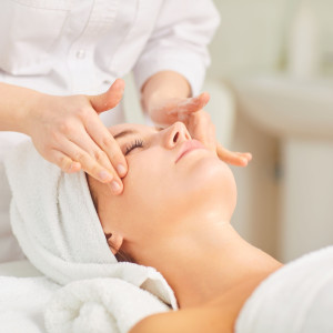 อัลบัม Radiant Renewal: Ambient Music for Spa Treatments ศิลปิน Ambient Tech