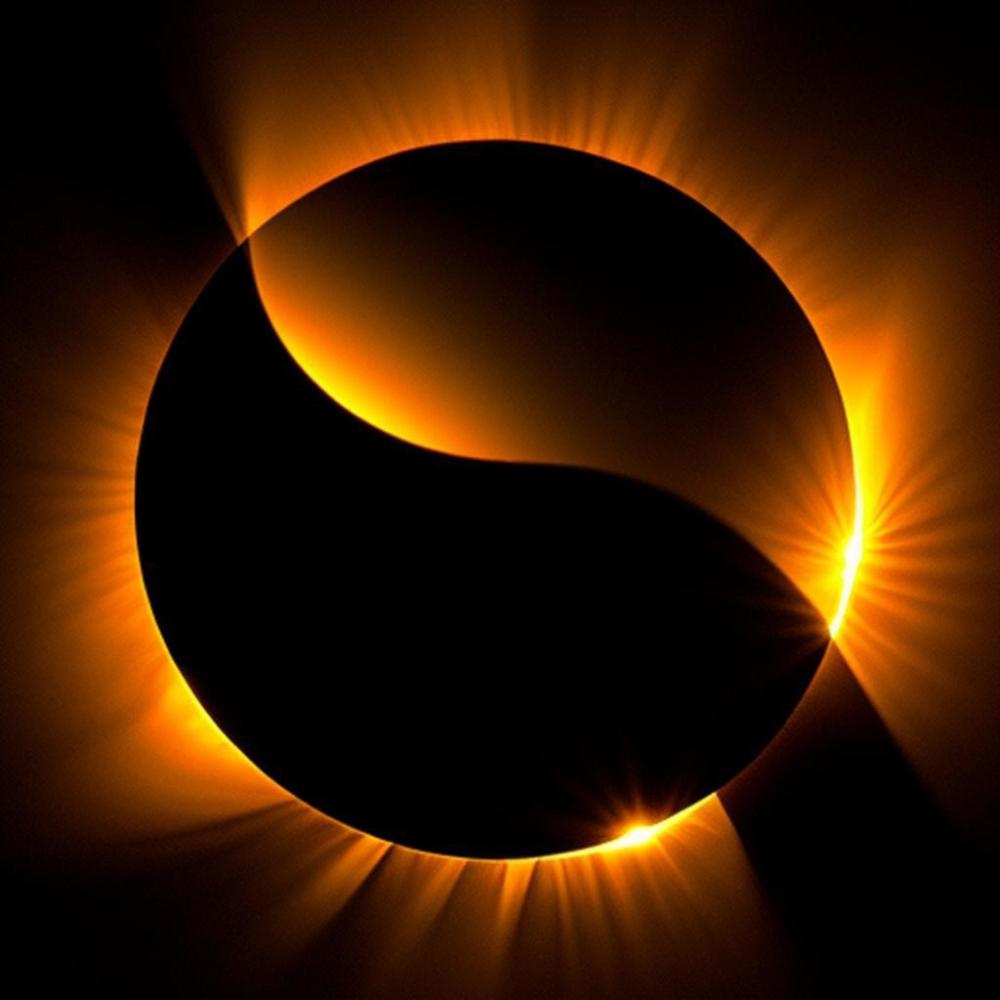 Eclipse (feat. Devyn) (Explicit)