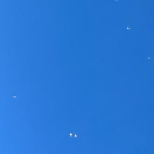 收聽Bedrooms的Gotta Be More (feat. R.A.P. Ferreira & Keystone State Boys Choir) (Explicit)歌詞歌曲