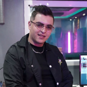 Listen to Kra Fi Louhtak (Explicit) song with lyrics from Cheb Amine Tigre