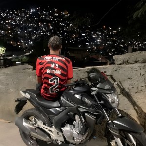 收聽DJ BN的Nos Espirra Lança pra Elas Empina a Bunda (Explicit)歌詞歌曲