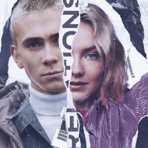 收聽FELIX SANDMAN的RELATIONS歌詞歌曲