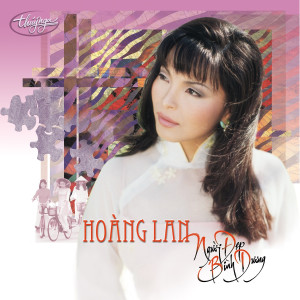 ดาวน์โหลดและฟังเพลง Xe Hoa Cách Biệt พร้อมเนื้อเพลงจาก Hoàng Lan