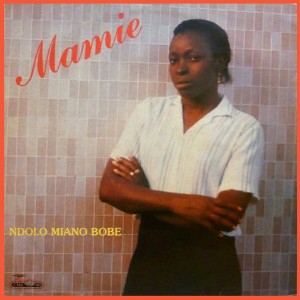 收聽Mamie的Oa ndo ben njom歌詞歌曲