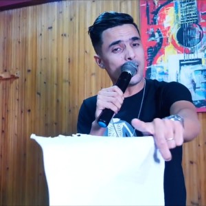 Listen to Golto 3liya meryoul song with lyrics from Didou Parisien