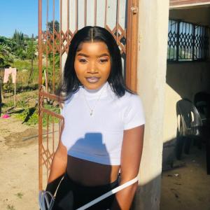 收聽Bessie Tjay的Ndzi ta ku fela (feat. Xolile)歌詞歌曲