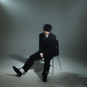 Listen to งูงู้ (SNAKE) (Explicit) song with lyrics from TOYS
