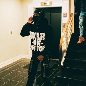 收聽OfficialMojooo的Monopoly (Explicit)歌詞歌曲