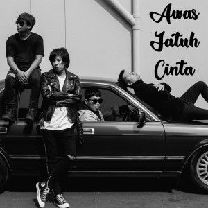 Download Awas Jatuh Cinta Mp3 By Armada Awas Jatuh Cinta Lyrics Download Song Online