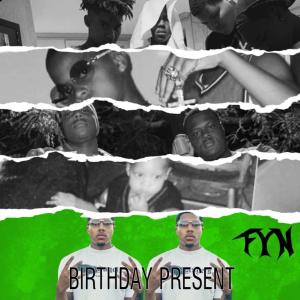 ดาวน์โหลดและฟังเพลง 05 Day (Explicit) พร้อมเนื้อเพลงจาก Freshtone