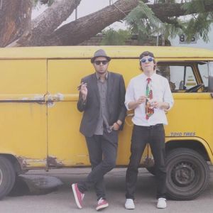 Listen to Al 220 song with lyrics from Los Chotgun