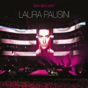 收聽Laura Pausini的Tra te e il mare (Live)歌詞歌曲