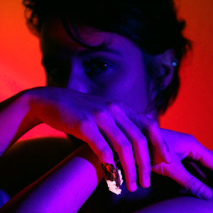 收听Aphty Khéa的Salt & Copper歌词歌曲