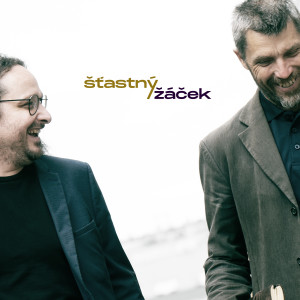 收聽Radovan Šťastný的Krajina v noční košili歌詞歌曲
