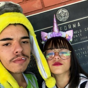 收聽STAR的Parabéns pro Cê歌詞歌曲