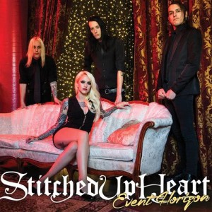 ดาวน์โหลดและฟังเพลง Event Horizon พร้อมเนื้อเพลงจาก Stitched Up Heart