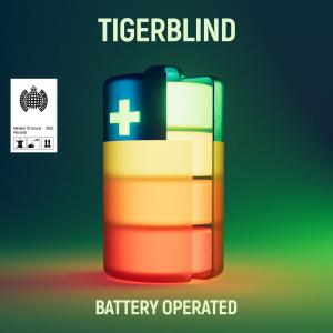 收聽Tigerblind的BATTERY OPERATED歌詞歌曲