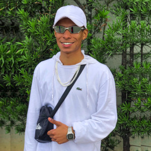 ดาวน์โหลดและฟังเพลง ELOGIOS NÃO ME ILUDEM - CELE$TE (DJ 2D OFICIAL|Explicit) พร้อมเนื้อเพลงจาก CELE$TE