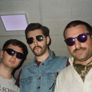 ดาวน์โหลดและฟังเพลง Never Really (Live at Dud's Dungeon) พร้อมเนื้อเพลงจาก Orbiter