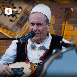 ดาวน์โหลดและฟังเพลง Tre Shoshjanë พร้อมเนื้อเพลงจาก Rifat Berisha