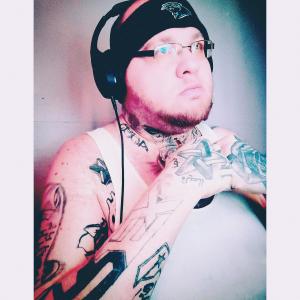 ดาวน์โหลดและฟังเพลง Never Goh Like Me FREESTYLE (Explicit) พร้อมเนื้อเพลงจาก Too Hyda Care