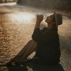 Listen to Sampai Nanti song with lyrics from Dari