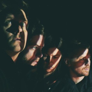 ดาวน์โหลดและฟังเพลง WALKING ON WATER พร้อมเนื้อเพลงจาก Needtobreathe